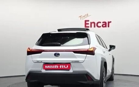Lexus UX I, 2022 год, 2 351 000 рублей, 4 фотография