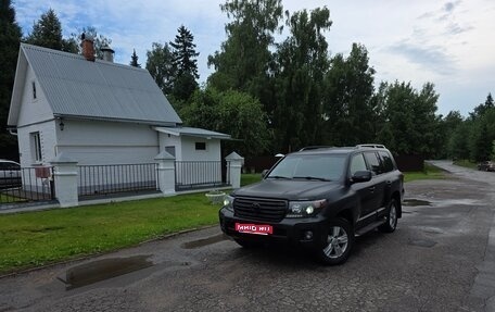 Toyota Land Cruiser 200, 2014 год, 3 900 000 рублей, 1 фотография