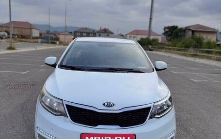 KIA Rio III рестайлинг, 2017 год, 880 000 рублей, 1 фотография