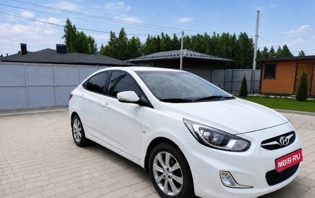 Hyundai Solaris II рестайлинг, 2012 год, 1 199 999 рублей, 1 фотография