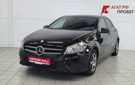Mercedes-Benz A-Класс, 2013 год, 1 000 000 рублей, 1 фотография