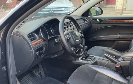 Skoda Superb III рестайлинг, 2010 год, 729 000 рублей, 18 фотография