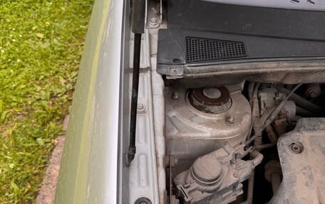 Hyundai Tucson III, 2005 год, 800 000 рублей, 23 фотография