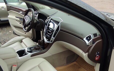 Cadillac SRX II рестайлинг, 2013 год, 1 800 000 рублей, 11 фотография