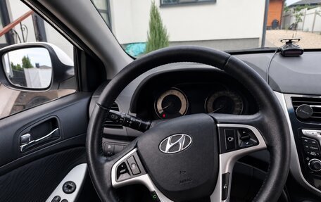 Hyundai Solaris II рестайлинг, 2012 год, 1 199 999 рублей, 13 фотография