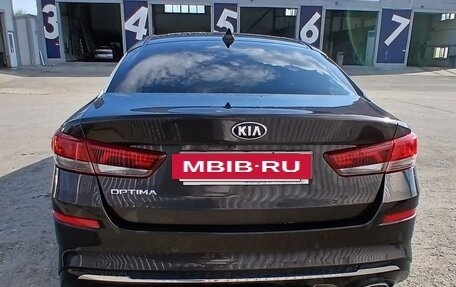 KIA Optima IV, 2018 год, 1 800 000 рублей, 6 фотография