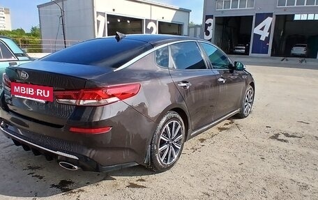 KIA Optima IV, 2018 год, 1 800 000 рублей, 7 фотография
