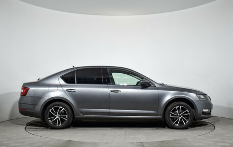Skoda Octavia, 2019 год, 1 599 000 рублей, 4 фотография