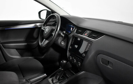 Skoda Octavia, 2019 год, 1 599 000 рублей, 14 фотография