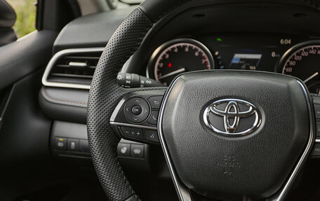 Toyota Camry, 2021 год, 2 398 000 рублей, 9 фотография