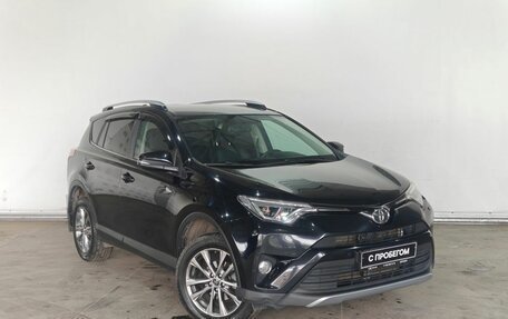 Toyota RAV4, 2018 год, 2 895 000 рублей, 3 фотография