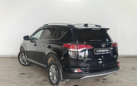 Toyota RAV4, 2018 год, 2 895 000 рублей, 4 фотография
