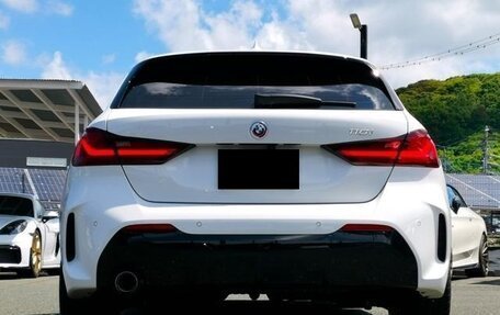 BMW 1 серия, 2023 год, 1 429 000 рублей, 6 фотография