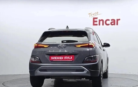 Hyundai Kona I, 2022 год, 1 724 000 рублей, 4 фотография
