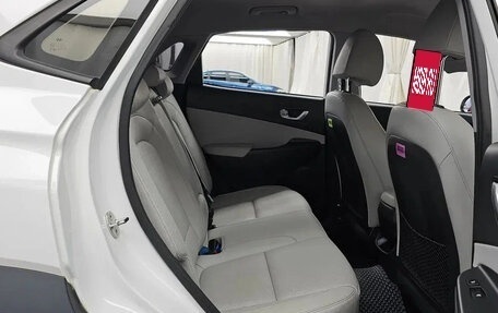 Hyundai Kona I, 2022 год, 1 710 000 рублей, 8 фотография