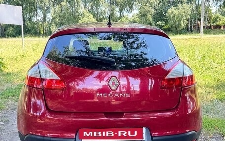 Renault Megane III, 2013 год, 750 000 рублей, 3 фотография