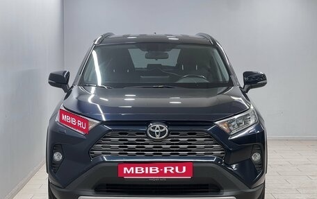 Toyota RAV4, 2020 год, 2 660 000 рублей, 6 фотография