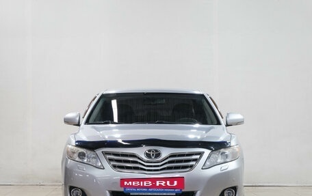 Toyota Camry, 2011 год, 1 569 000 рублей, 2 фотография