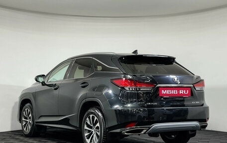 Lexus RX IV рестайлинг, 2020 год, 4 697 000 рублей, 8 фотография