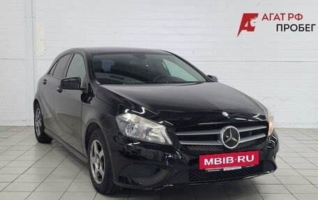 Mercedes-Benz A-Класс, 2013 год, 1 000 000 рублей, 3 фотография