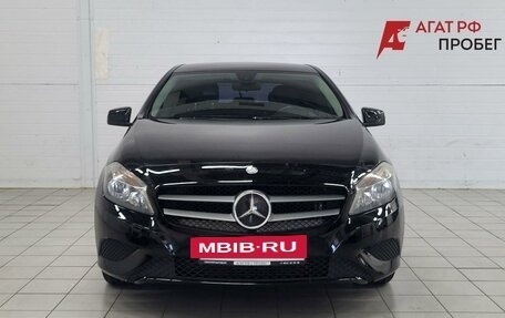 Mercedes-Benz A-Класс, 2013 год, 1 000 000 рублей, 2 фотография