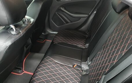 Mercedes-Benz A-Класс, 2013 год, 1 000 000 рублей, 17 фотография