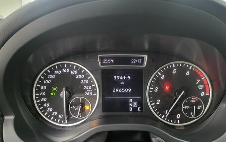 Mercedes-Benz A-Класс, 2013 год, 1 000 000 рублей, 18 фотография