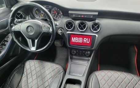 Mercedes-Benz A-Класс, 2013 год, 1 000 000 рублей, 19 фотография