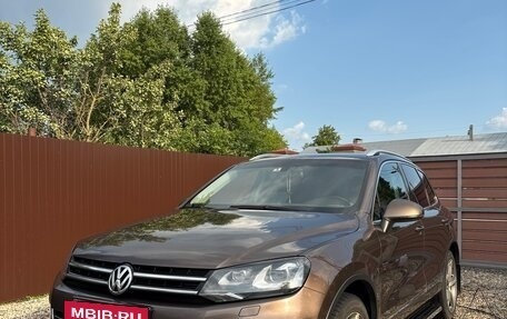 Volkswagen Touareg III, 2011 год, 2 500 000 рублей, 3 фотография