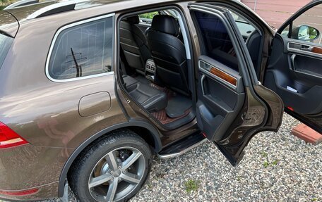 Volkswagen Touareg III, 2011 год, 2 500 000 рублей, 15 фотография