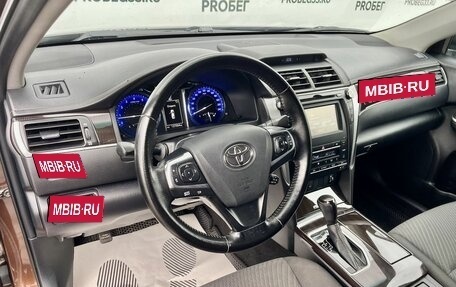 Toyota Camry, 2017 год, 2 085 000 рублей, 9 фотография