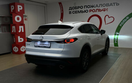 Mazda CX-4, 2020 год, 2 390 000 рублей, 4 фотография