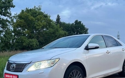 Toyota Camry, 2011 год, 1 800 000 рублей, 1 фотография