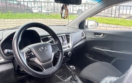 Hyundai Solaris II рестайлинг, 2017 год, 770 000 рублей, 7 фотография