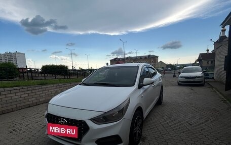 Hyundai Solaris II рестайлинг, 2017 год, 770 000 рублей, 10 фотография