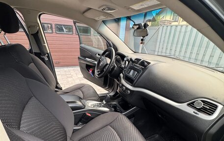 Dodge Journey I, 2012 год, 1 390 000 рублей, 8 фотография