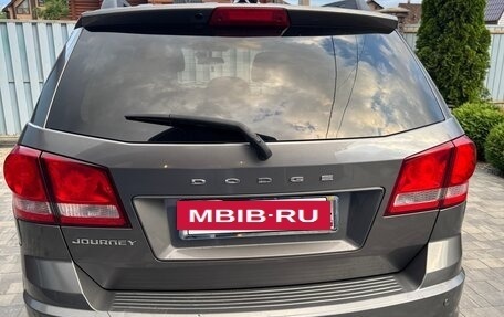 Dodge Journey I, 2012 год, 1 390 000 рублей, 6 фотография
