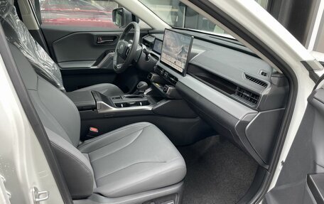 Toyota RAV4, 2026 год, 4 200 000 рублей, 10 фотография