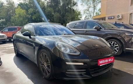 Porsche Panamera II рестайлинг, 2015 год, 3 350 000 рублей, 3 фотография