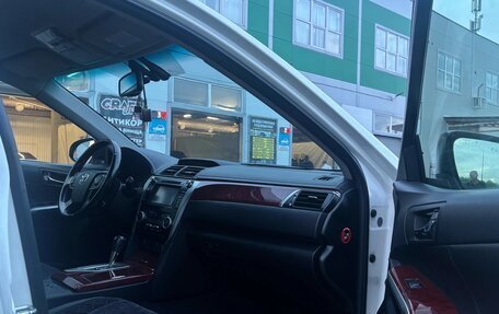 Toyota Camry, 2011 год, 1 800 000 рублей, 19 фотография