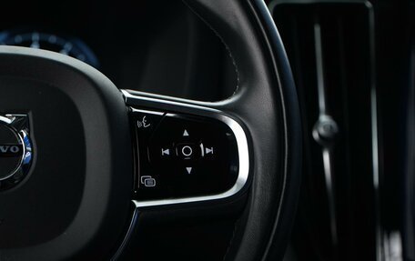 Volvo XC60 II, 2019 год, 3 399 444 рублей, 13 фотография