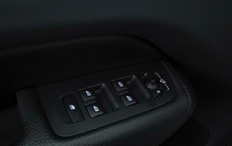 Volvo XC60 II, 2019 год, 3 399 444 рублей, 15 фотография