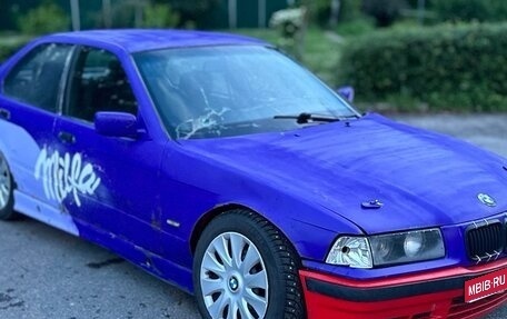 BMW 3 серия, 1994 год, 240 000 рублей, 1 фотография