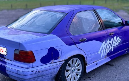 BMW 3 серия, 1994 год, 240 000 рублей, 4 фотография