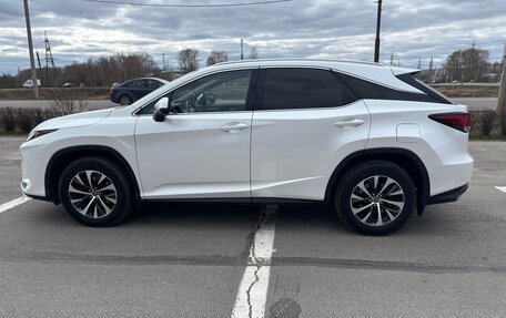Lexus RX IV рестайлинг, 2020 год, 4 900 000 рублей, 3 фотография