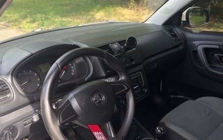 Skoda Fabia II, 2013 год, 730 000 рублей, 10 фотография
