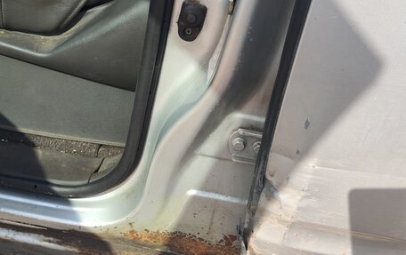 Nissan Pathfinder, 2005 год, 700 000 рублей, 12 фотография
