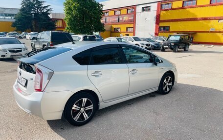 Toyota Prius, 2010 год, 1 070 000 рублей, 6 фотография