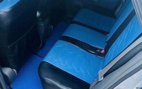 Toyota Prius, 2010 год, 1 070 000 рублей, 11 фотография