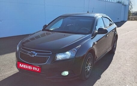 Chevrolet Cruze II, 2010 год, 555 000 рублей, 5 фотография
